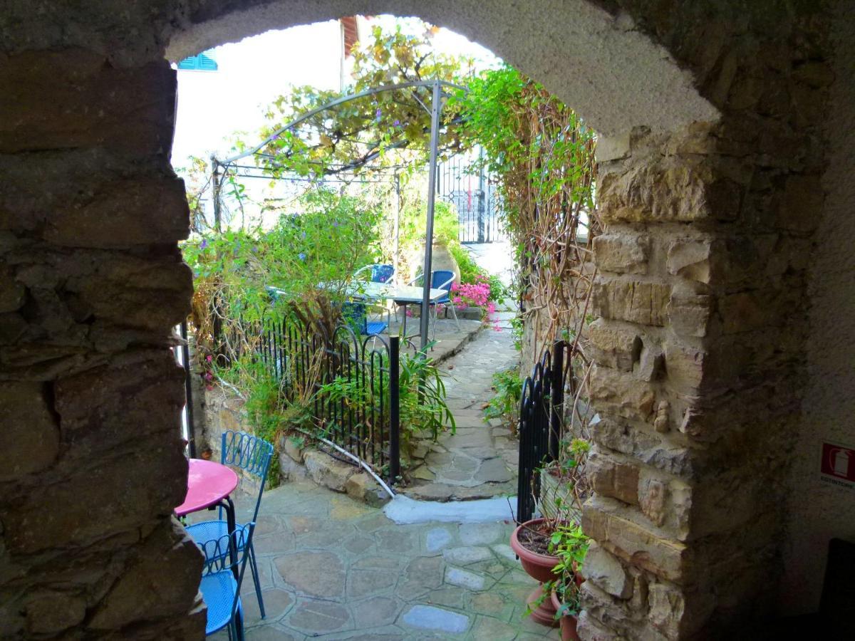 Un Posto Al Sole Villa Diano San Pietro Eksteriør billede